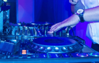 dj.png