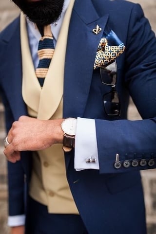 suit acc.jpg