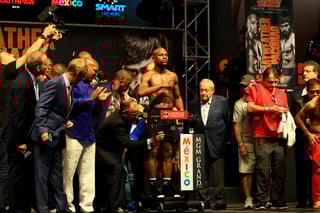 floyd-mayweather-jr-1212550_1920.jpg
